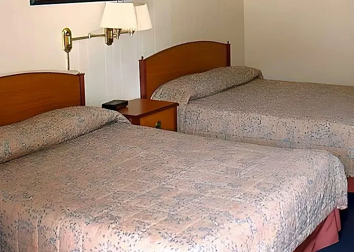 Wesley Inn & Suites